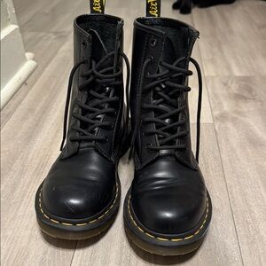 Dr. Martens Black Leather 1460